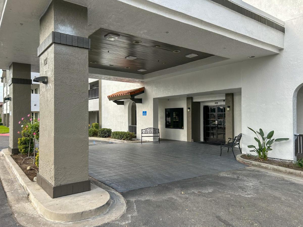 Studio 6 Ontario Ca Convention Center Airport ภายนอก รูปภาพ